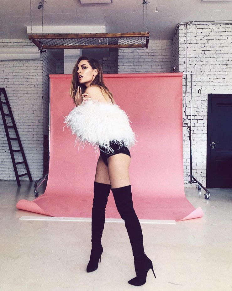 Aleksandra Saveleva Aleksandra Saveleva