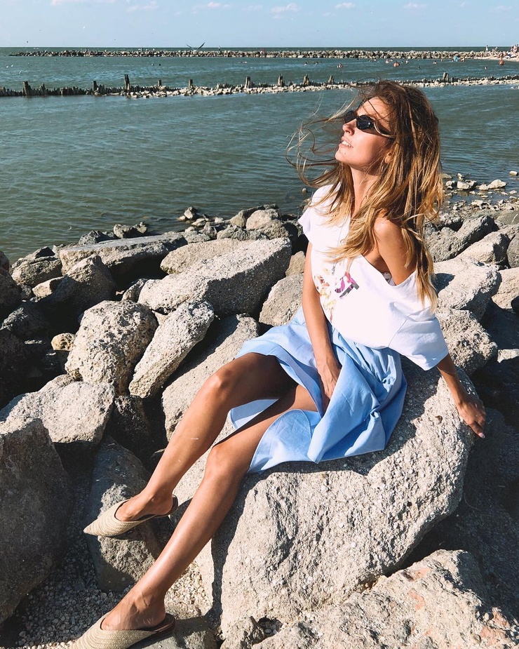 Aleksandra Saveleva Aleksandra Saveleva