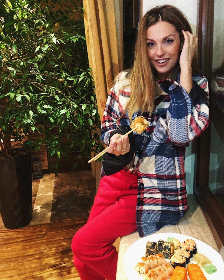 Aleksandra Saveleva Aleksandra Saveleva