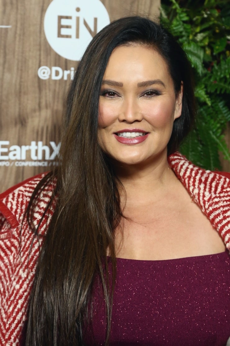 Tia Carrere