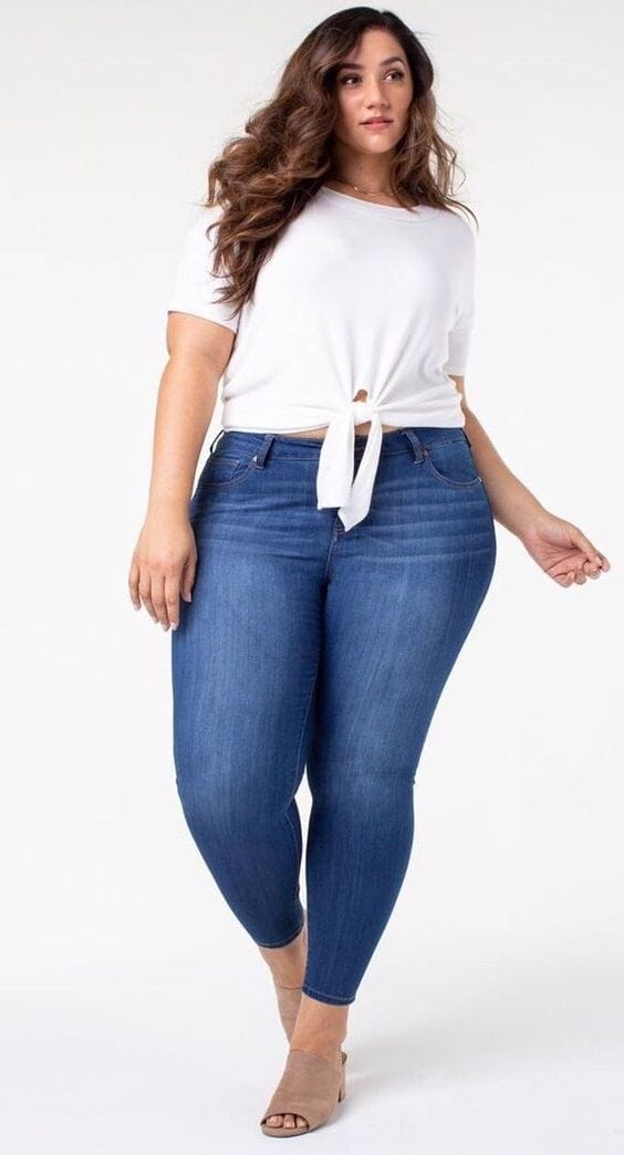 Erica Lauren (Plus Size Model)