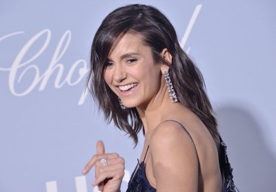 Picture of Nina Dobrev