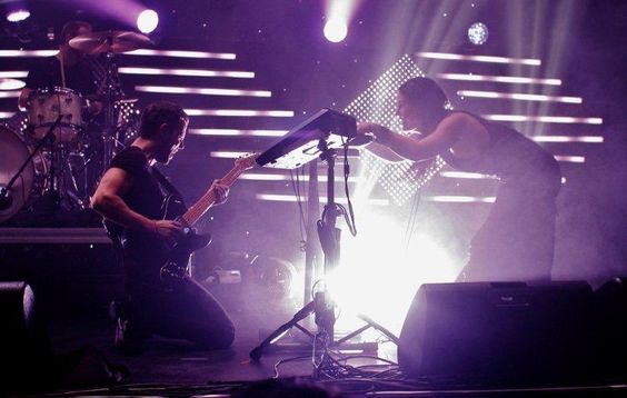 M83