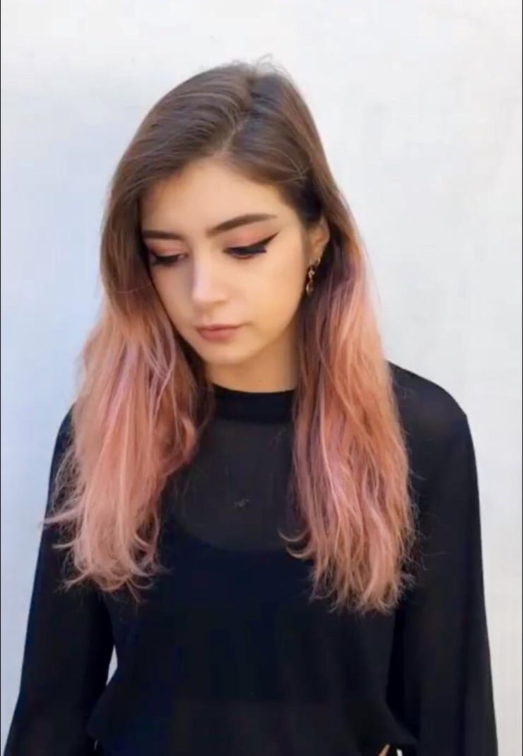Chrissy Costanza