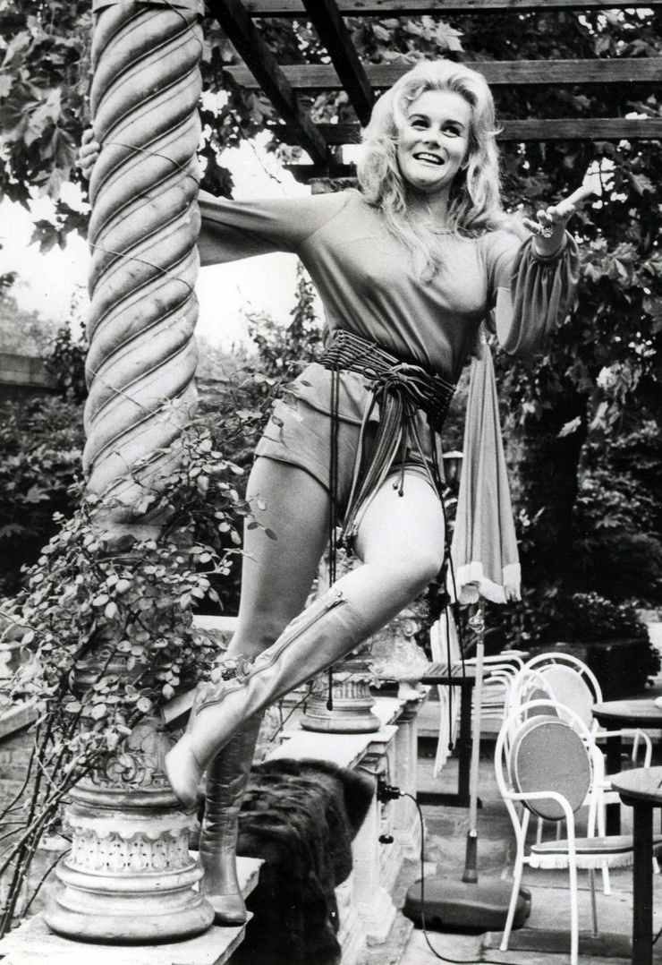 Ann-Margret Ann-Margret