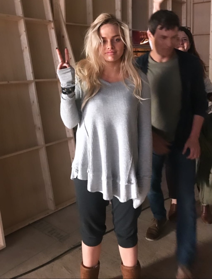 Natalie Alyn Lind