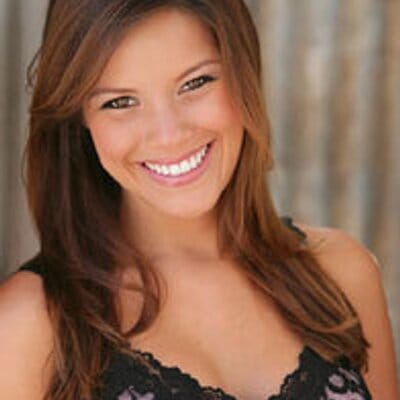 Sara Bronson Sara Bronson