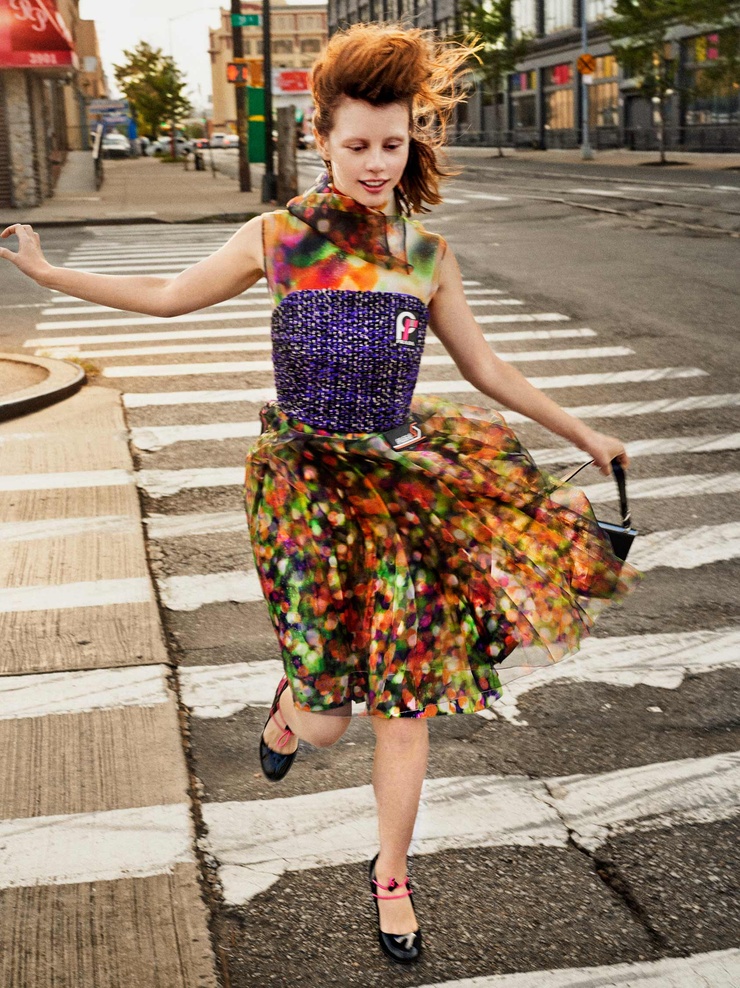 Mia Goth