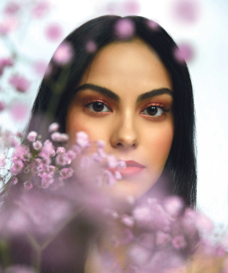 Camila Mendes