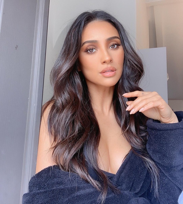 Shay Mitchell