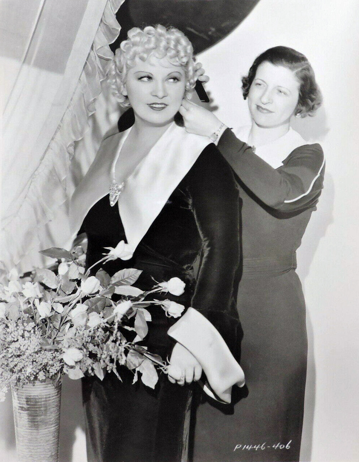 Mae West Mae West