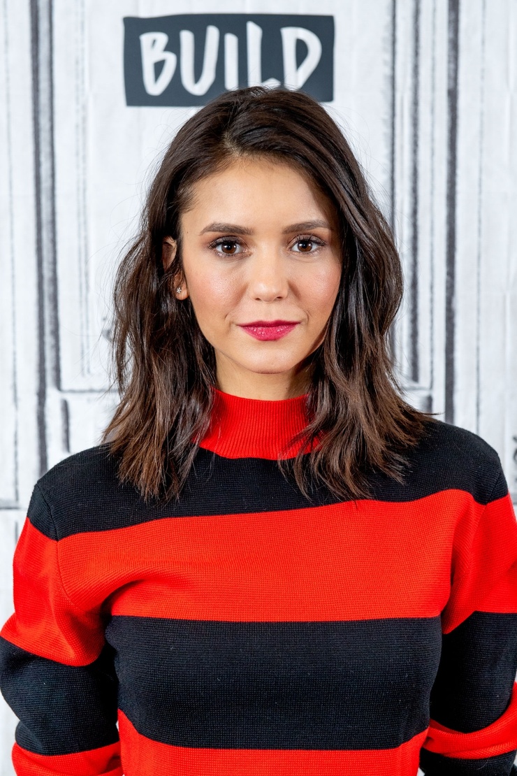 Nina Dobrev