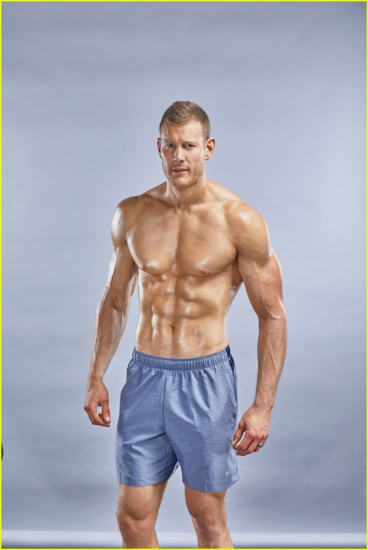 Tom Hopper Tom Hopper