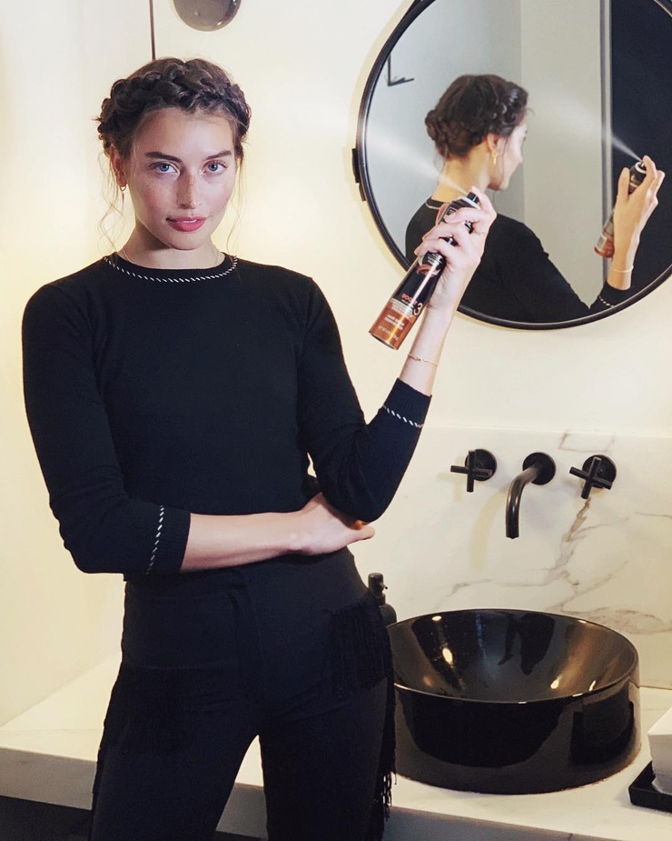 Jessica Clements Jessica Clements