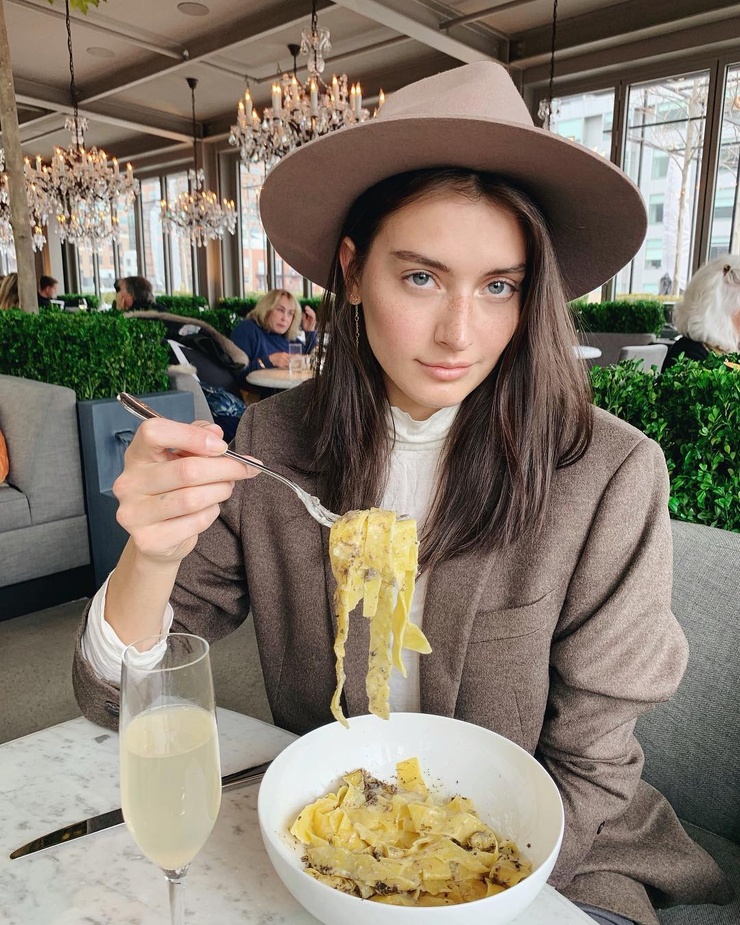 Jessica Clements