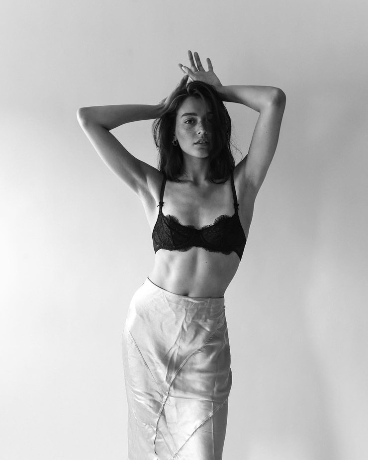 Jessica Clements Jessica Clements
