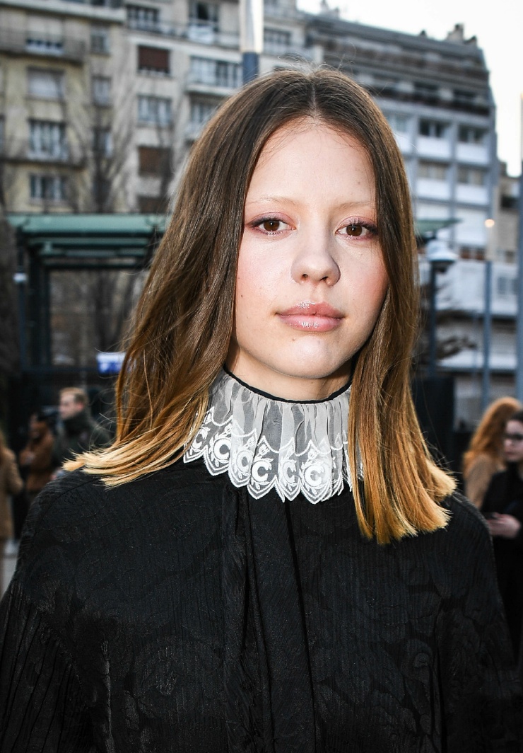 Mia Goth Mia Goth