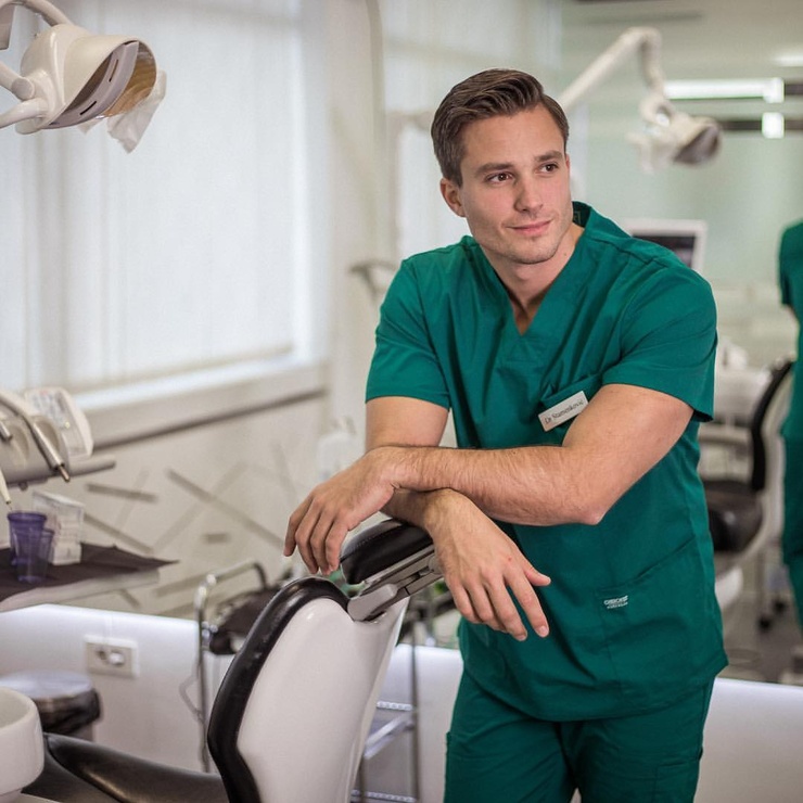 Dr Boris Stamenkovic