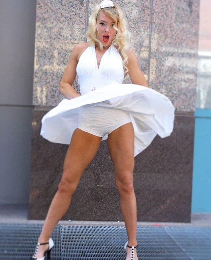 Lacey Evans