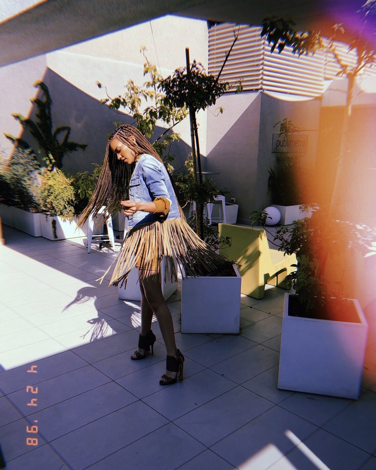 Leslie Grace
