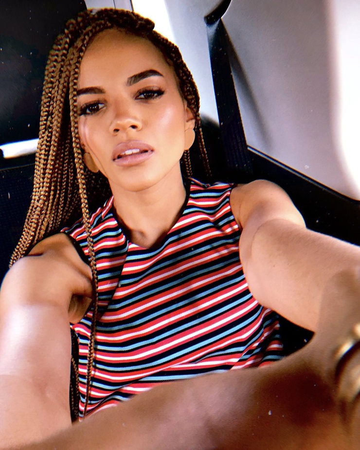 Leslie Grace