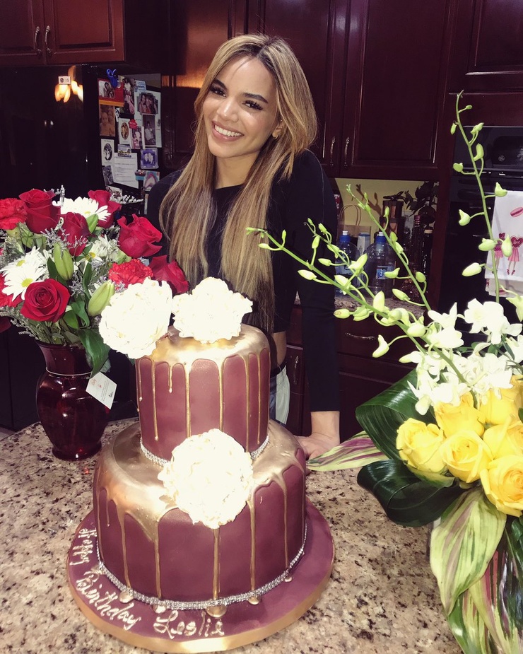 Leslie Grace