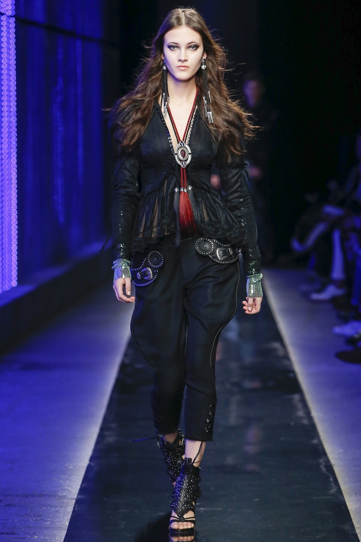 Dsquared2