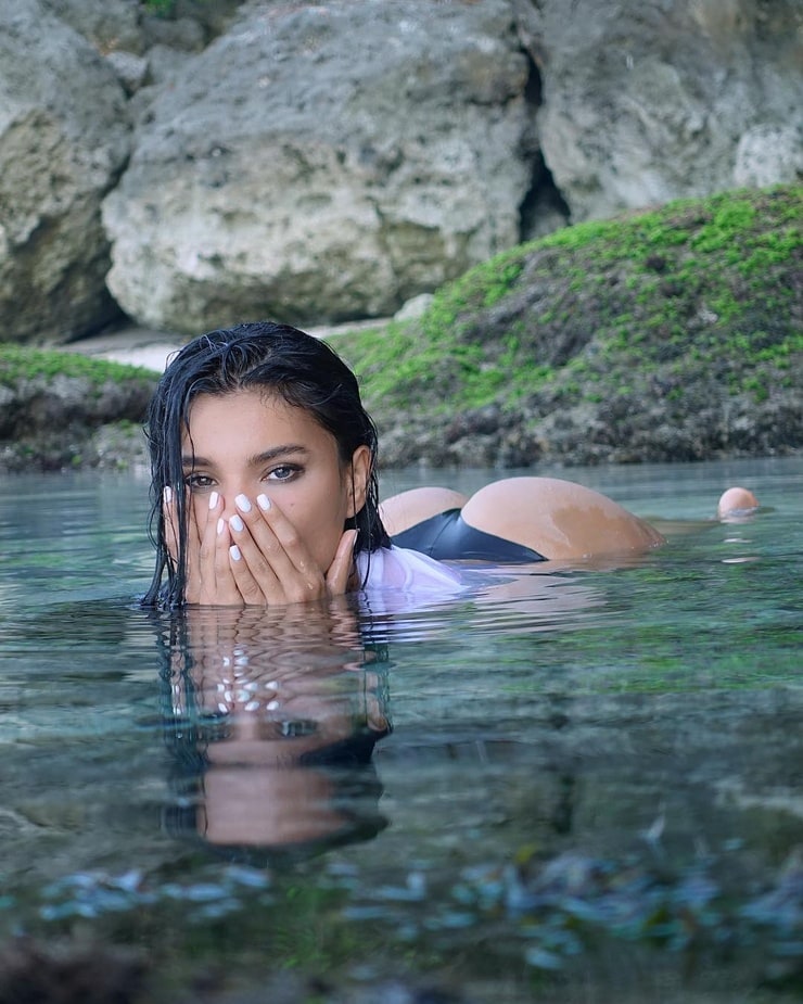 Svetlana Bilyalova Svetlana Bilyalova