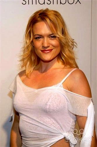 Victoria Pratt