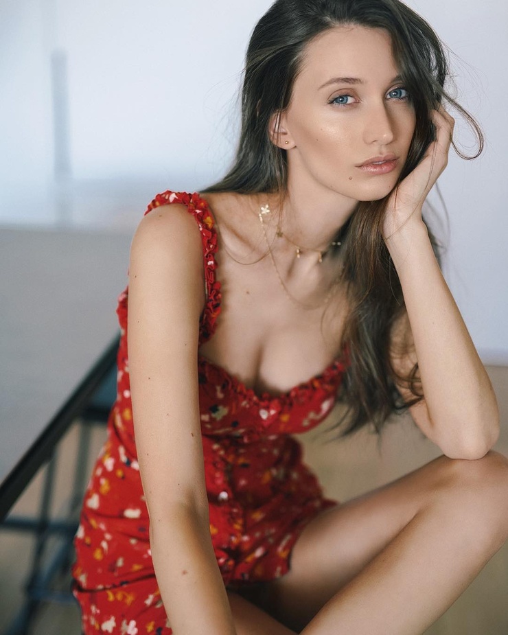 Kaitlyn Ridge Kaitlyn Ridge
