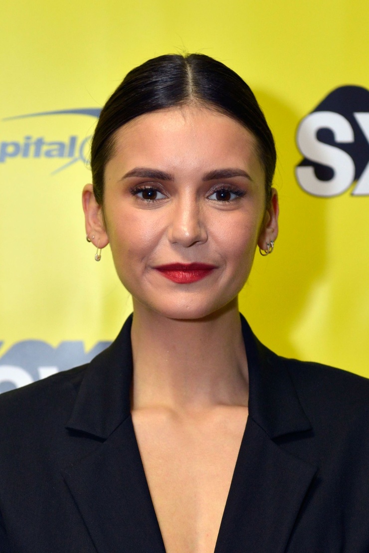 Nina Dobrev Nina Dobrev