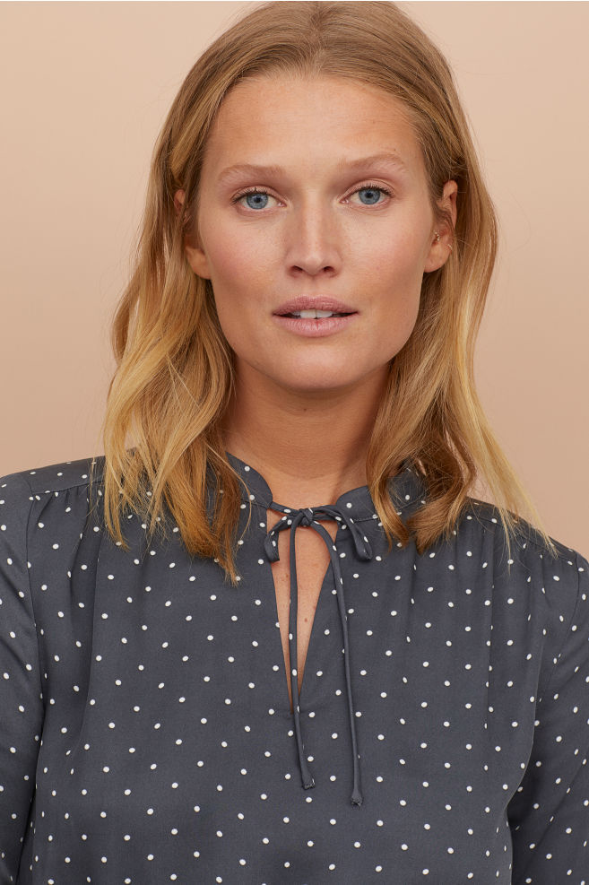 Toni Garrn Toni Garrn