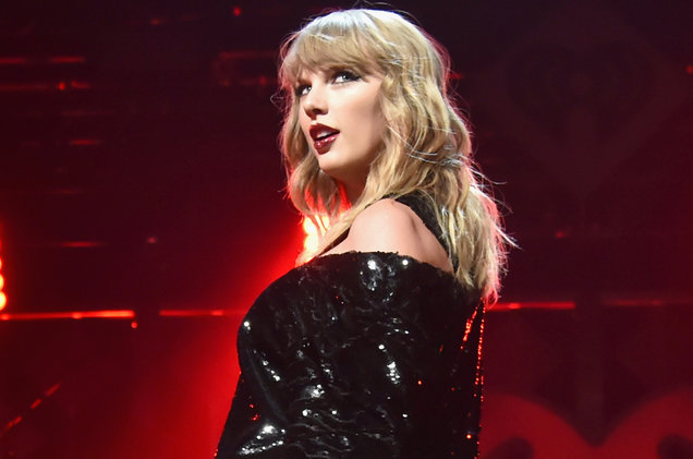 Taylor Swift: Reputation Stadium Tour