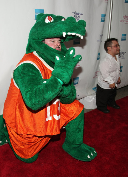 Midgets vs. Mascots