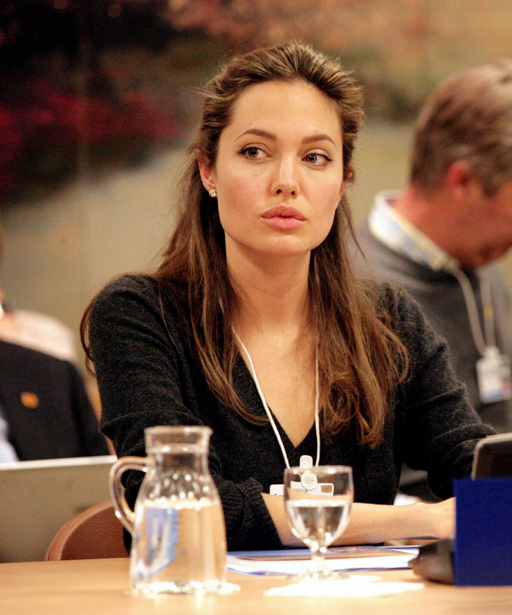 Angelina Jolie Angelina Jolie
