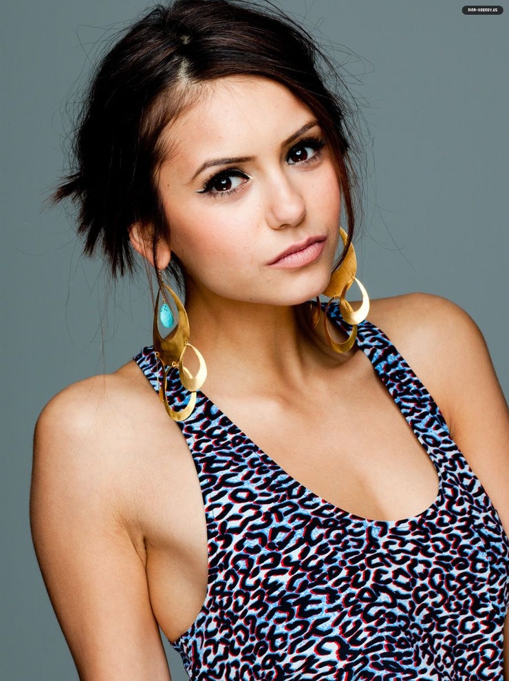 Nina Dobrev