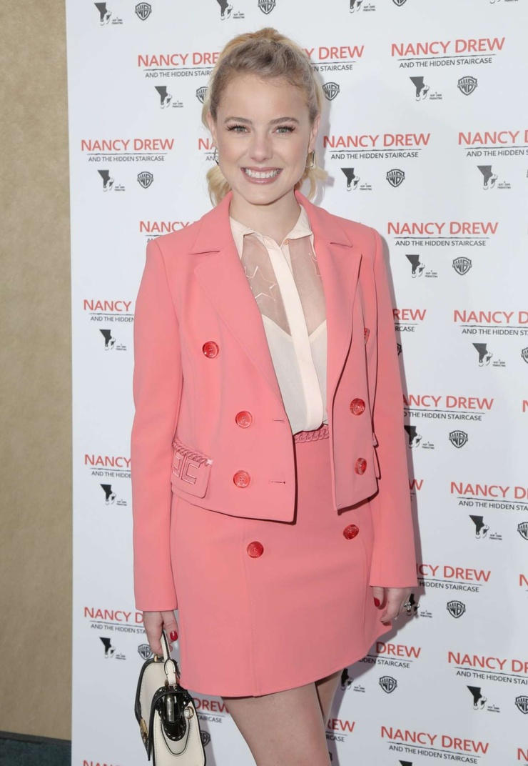 Laura Slade Wiggins Laura Slade Wiggins