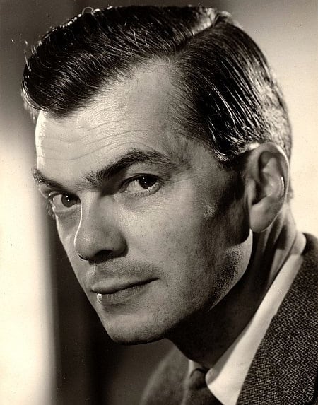 Derek Blomfield