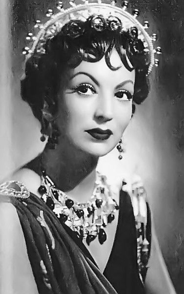 María Félix María Félix