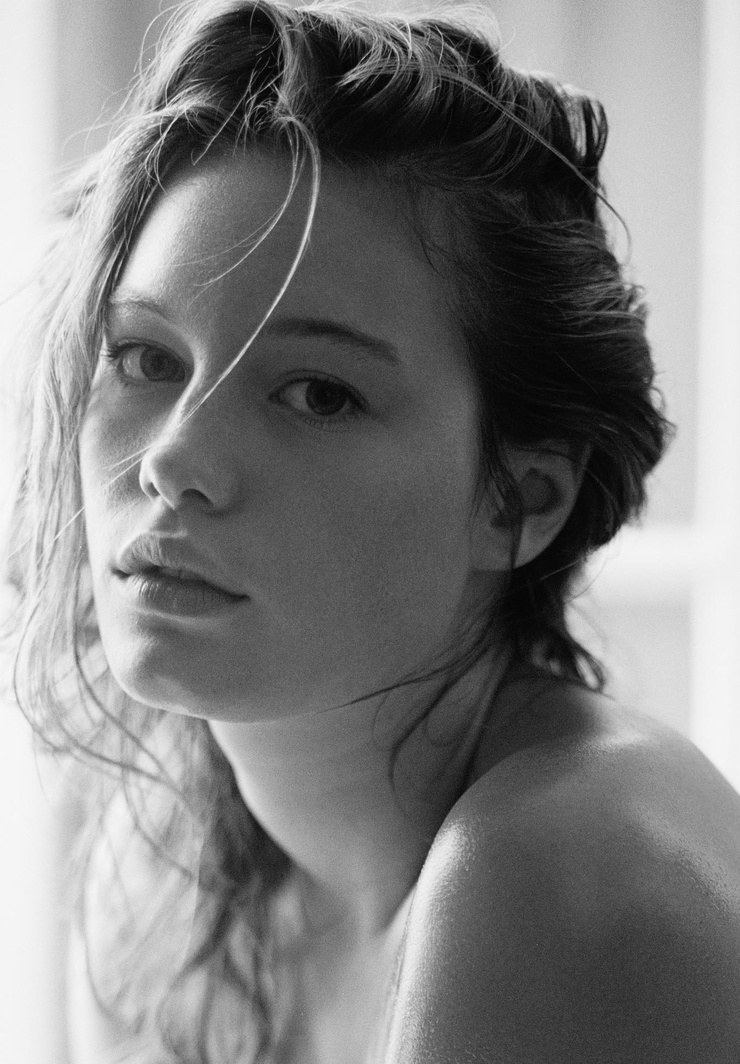 Camille Rowe Camille Rowe
