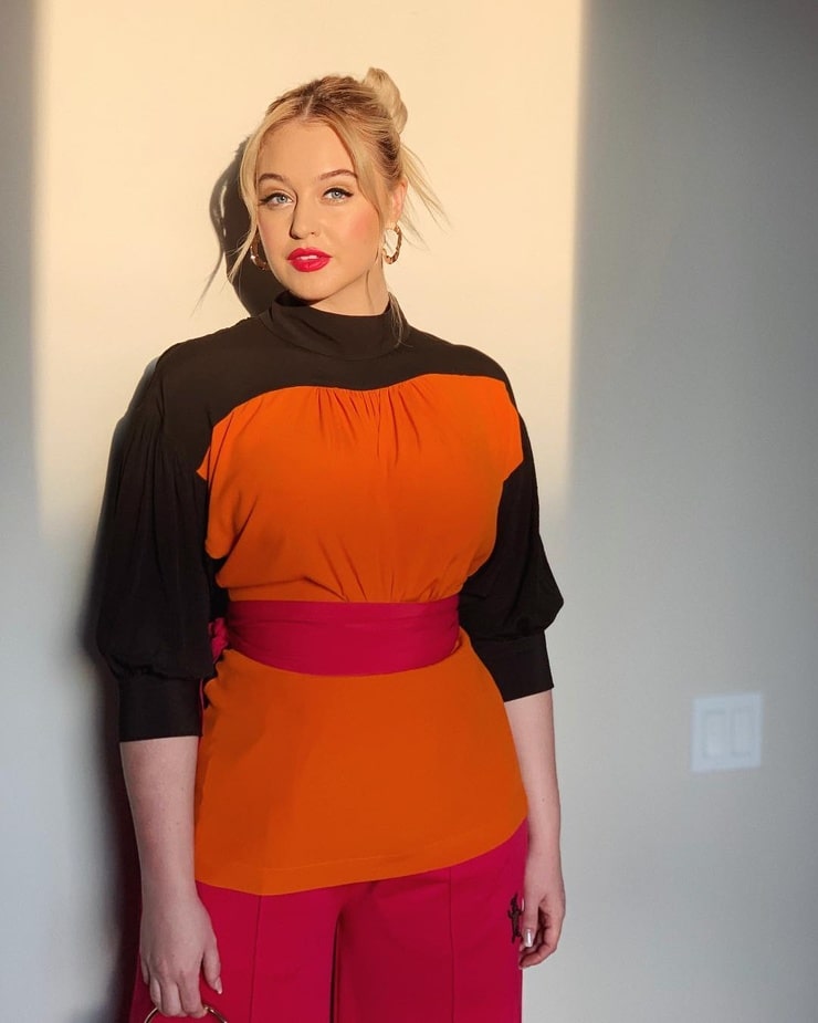 Iskra Lawrence