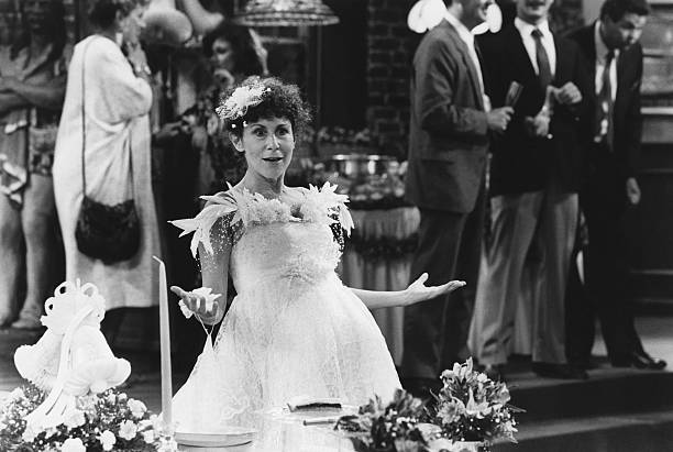Rhea Perlman