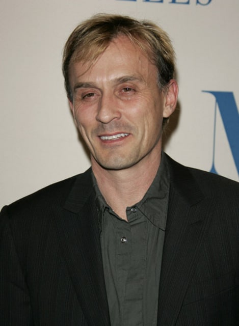 Robert Knepper