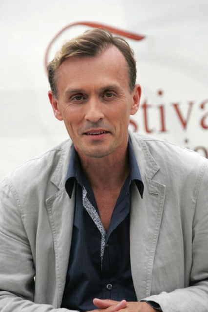 Robert Knepper