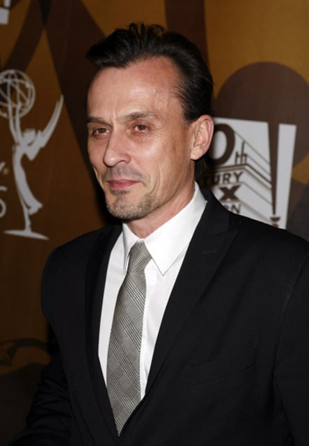 Robert Knepper