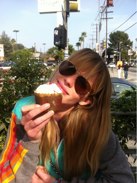Anne Vyalitsyna Anne Vyalitsyna