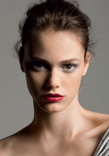 Laura Neiva