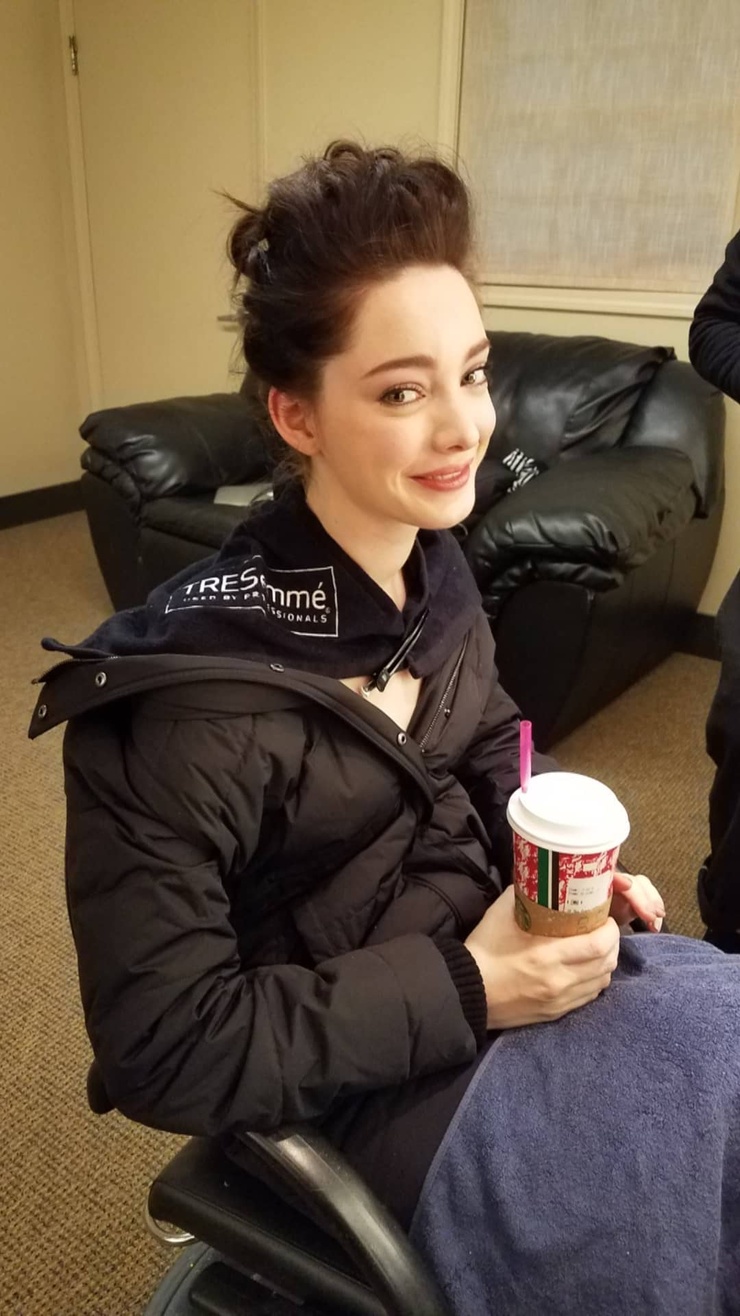 Emma Dumont