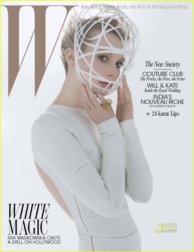 Mia Wasikowska