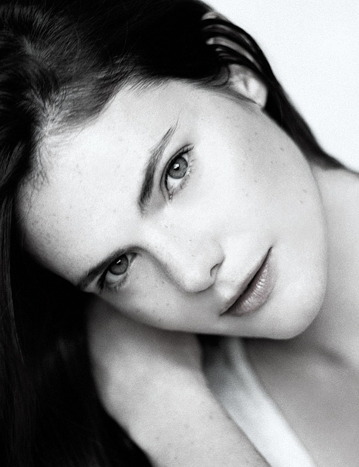 Emma Booth, model